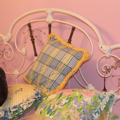 Sale Photo Thumbnail #198