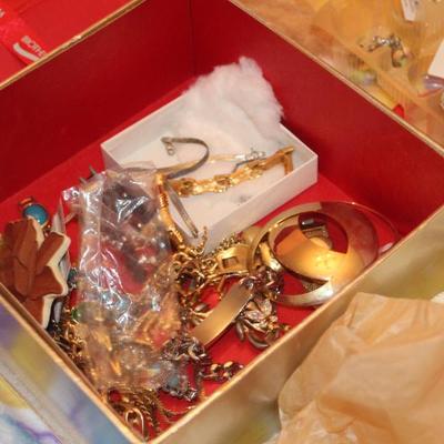 Sale Photo Thumbnail #208