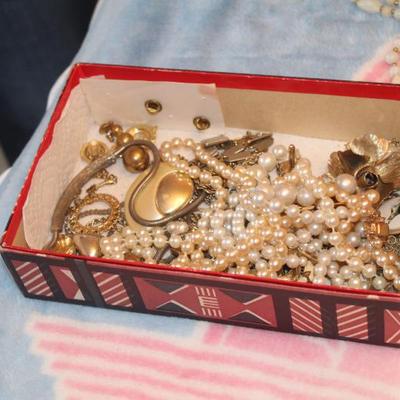 Sale Photo Thumbnail #210