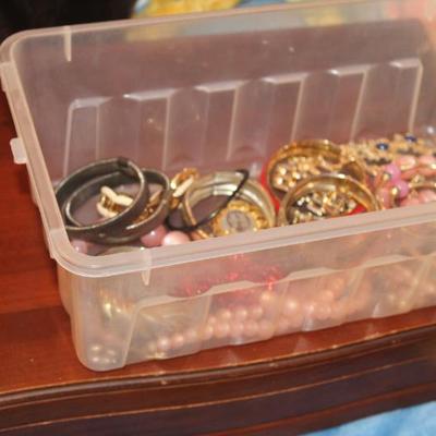 Sale Photo Thumbnail #197