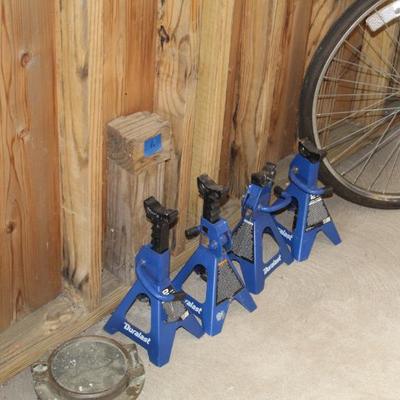 Sale Photo Thumbnail #517