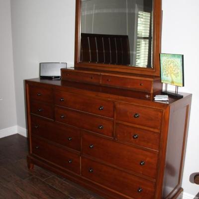 Sale Photo Thumbnail #35