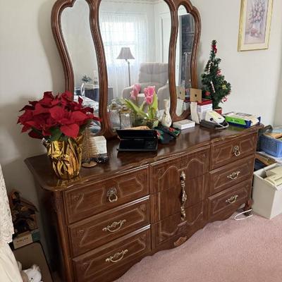 Sale Photo Thumbnail #74