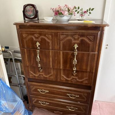 Sale Photo Thumbnail #68