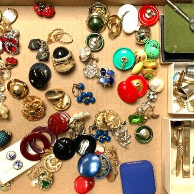 Sale Photo Thumbnail #25