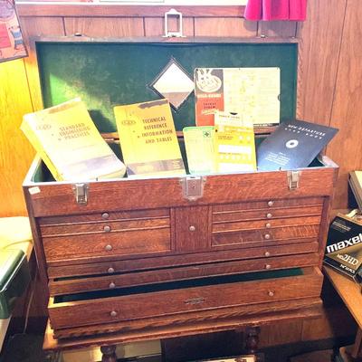 Sale Photo Thumbnail #137: Vtg. Gerstner No. 052 11 drawer machinist toolbox