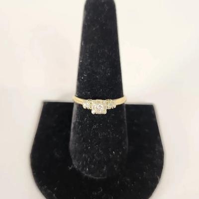 Vintage 40s 14k Gold Diamond Engagement Ring 