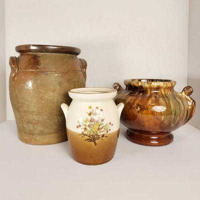 Lot Of 3 Urns/vases 