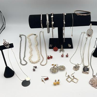 Mystery Jewelry Lot B