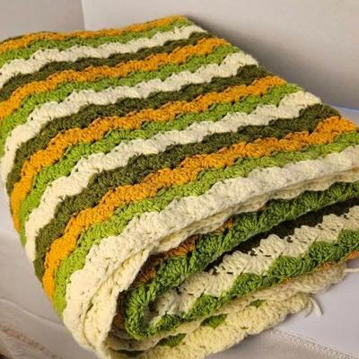 Handmade Crocheted Afghan Throw – Chevron Stripe, 78x60