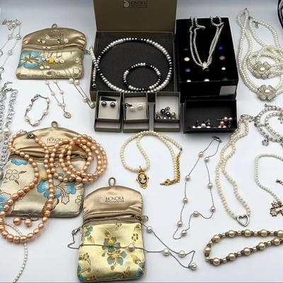 Massive Assorted Pearl Jewelry Lot O.