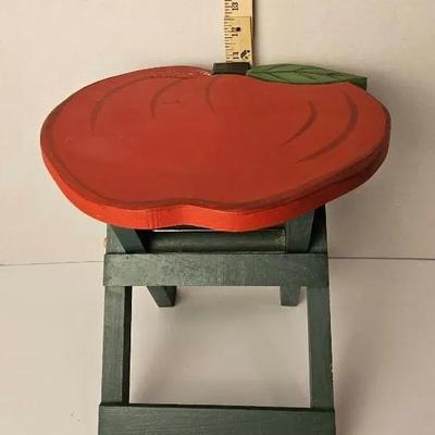 Collapsible Wooden Apple Stool