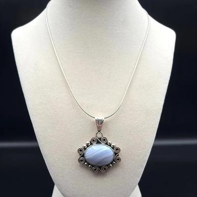 Mexico 925 Sterling Silver Pendant Necklace- 20.8g