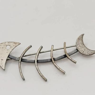 Beau Sterling Vintage Bone Fish Pin Silver 925