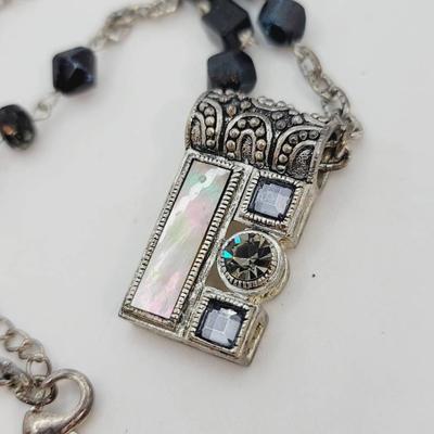 Mother of Pearl and Faceted Bead Pendant with Chain Necklace 