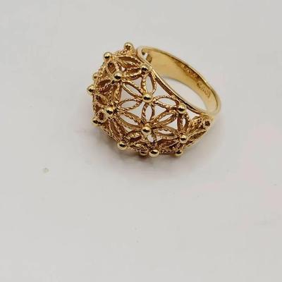 Domed Gold Tone Avon Ring Sz 7