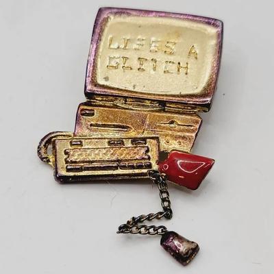 Life's A Glitch Novelty Pin Brooch Computet Tech IT