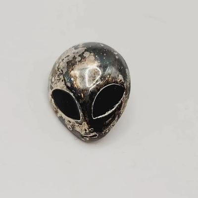Silver Plate Alien Head Pin with Enamel Eyes