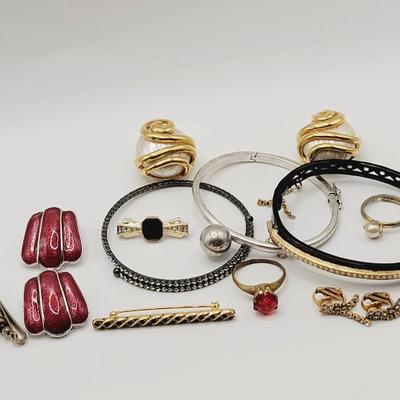 Vampy Glam Red Gold & Black Jewelry Lot