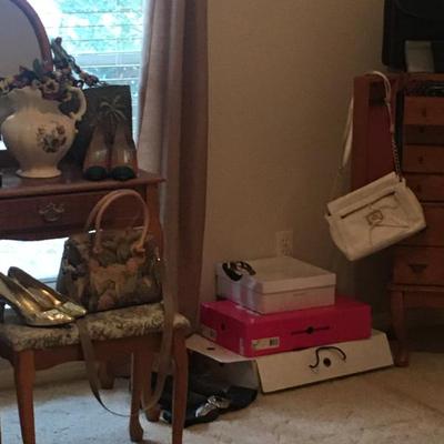 Sale Photo Thumbnail #41