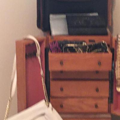 Sale Photo Thumbnail #13