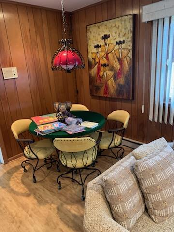 Sale Photo Thumbnail #15