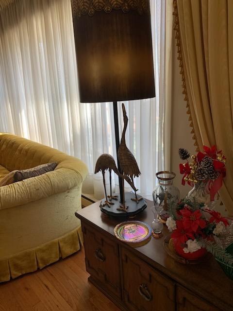 Sale Photo Thumbnail #27