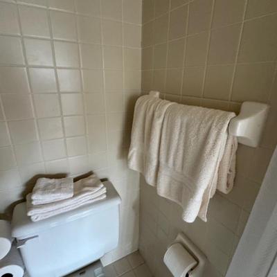 Sale Photo Thumbnail #120