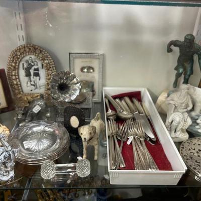 Sale Photo Thumbnail #38