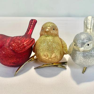 22-Piece Collection Of Glitter Clip-on Bird Christmas Ornaments — Red, Gold And Silver