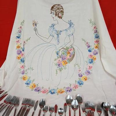 Vintage Linens & Flatware