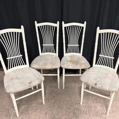 4 White Aleco Furniture Spindle-Back Dining Chairs