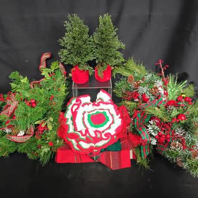 Christmas Décor Bundle – Swags, Mini Trees, Table Runners & Crocheted Doilies