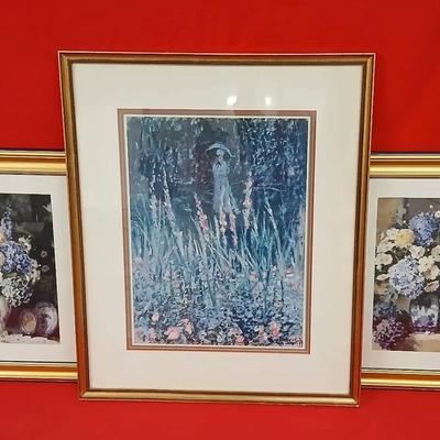 Monet Reproduction " Lady with a Parasol" 