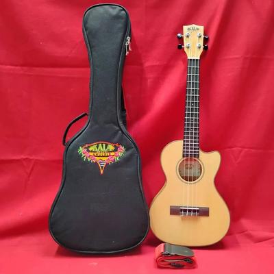 Kala KA-SSTU-SMT-C Ukulele Lot w/ Gig Bag & Strap