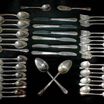 1847 Rogers Bros. “Adoration” Silverplate Flatware Set