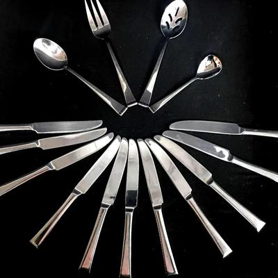 15pc Reed & Barton 18/10 Stainless Flatware 