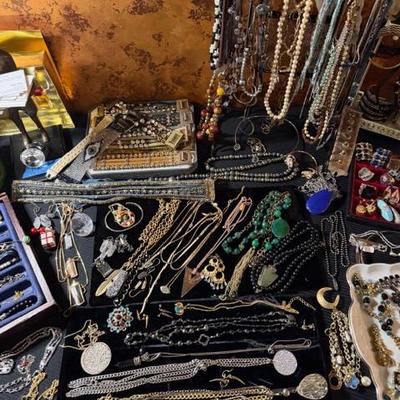 Sale Photo Thumbnail #131