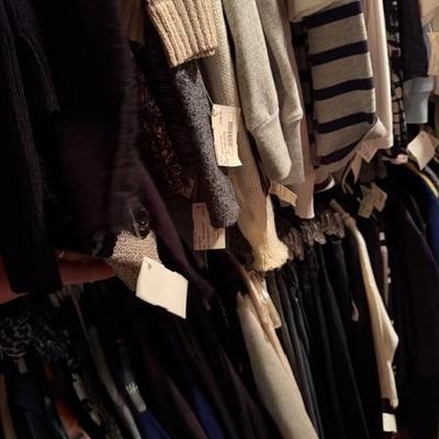 Sale Photo Thumbnail #238