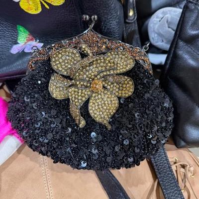 Sale Photo Thumbnail #69