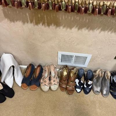 Sale Photo Thumbnail #65