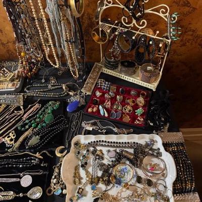 Sale Photo Thumbnail #130