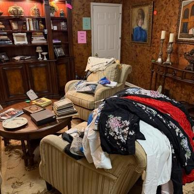 Sale Photo Thumbnail #253