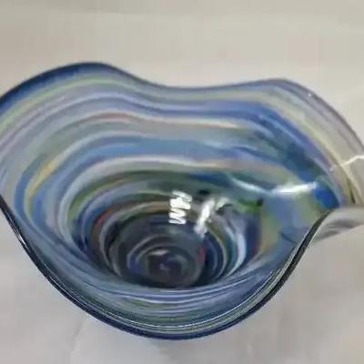 Signed Hand Blown Swirl Art Glass Candy Dish 