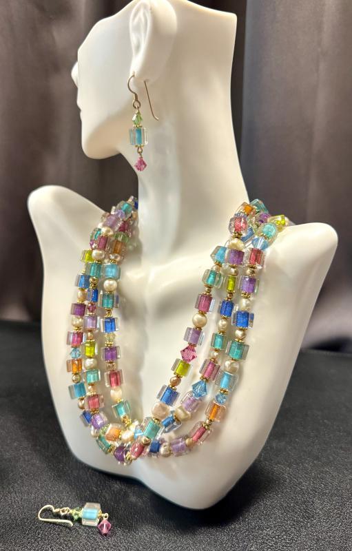 Sale Photo Thumbnail #105