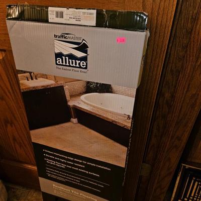 Sale Photo Thumbnail #310