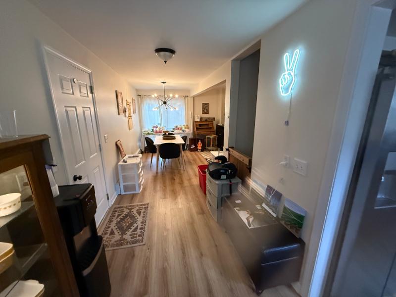 Sale Photo Thumbnail #12