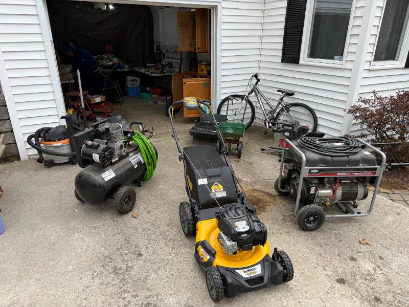 Sale Photo Thumbnail #29