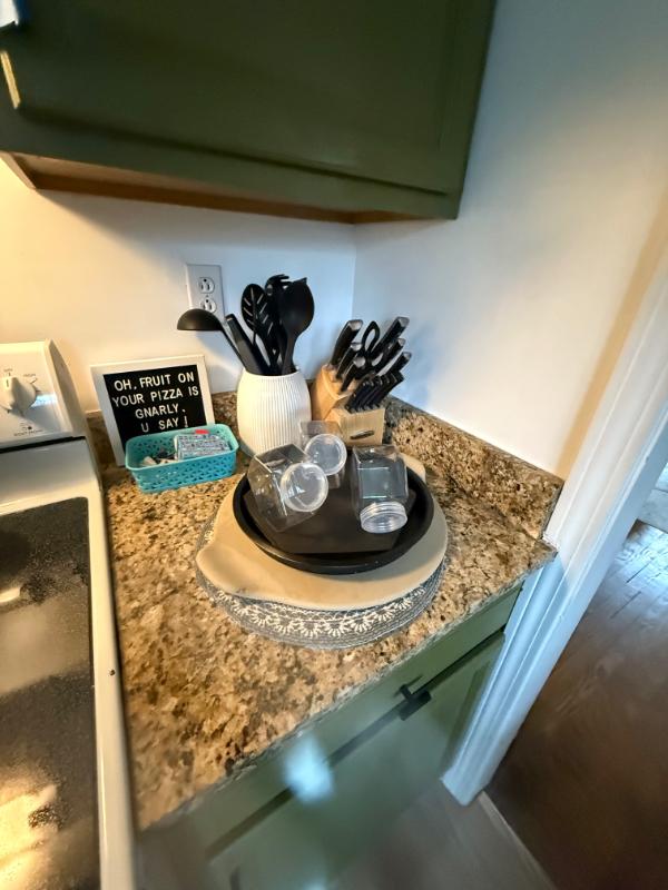 Sale Photo Thumbnail #9