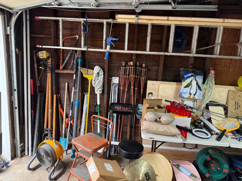 Sale Photo Thumbnail #34